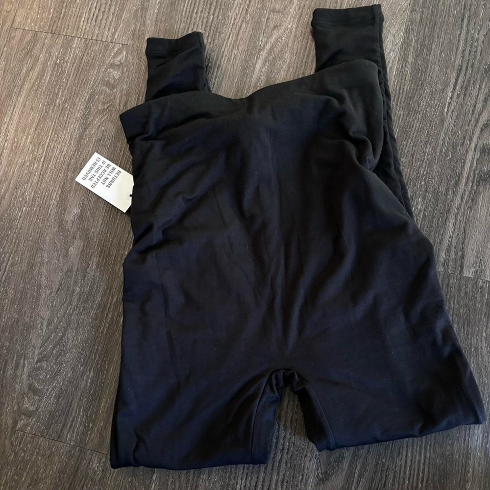 Bumpsuit leggings